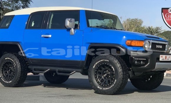 Buy Import Toyota FJ Cruiser Blue Car in Import - Dubai in Dushanbe Buy Import Toyota FJ Cruiser Blue Car in Import - Dubai in Dushanbe