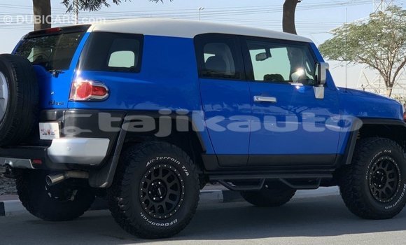 Buy Import Toyota FJ Cruiser Blue Car in Import - Dubai in Dushanbe Buy Import Toyota FJ Cruiser Blue Car in Import - Dubai in Dushanbe