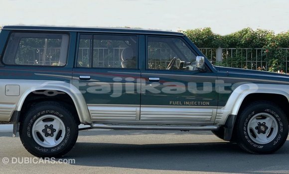 Buy Import Nissan Patrol Blue Car in Import - Dubai in Dushanbe Buy Import Nissan Patrol Blue Car in Import - Dubai in Dushanbe