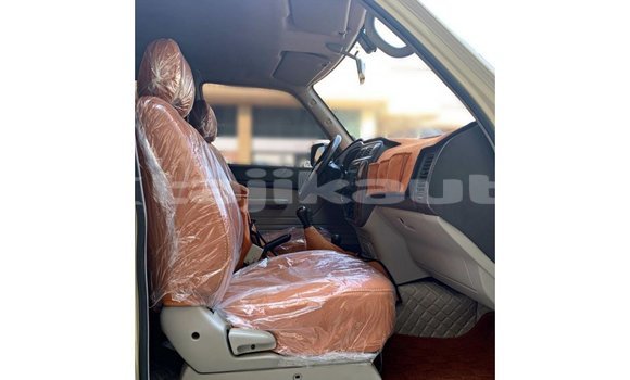 Buy Import Nissan Patrol Beige Car in Import - Dubai in Dushanbe Buy Import Nissan Patrol Beige Car in Import - Dubai in Dushanbe