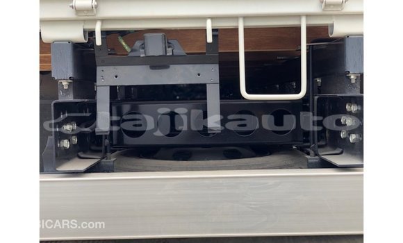 Buy Import Isuzu Rodeo White Car in Import - Dubai in Dushanbe Buy Import Isuzu Rodeo White Car in Import - Dubai in Dushanbe