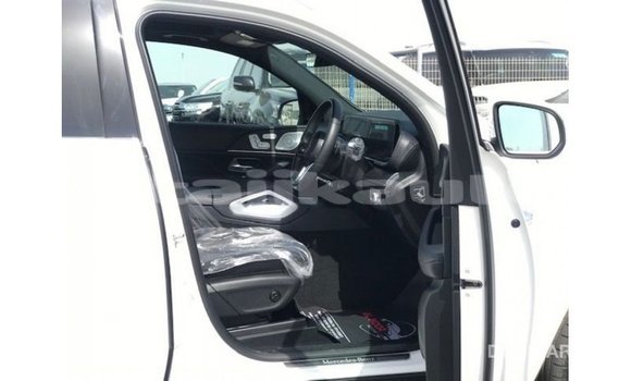 Buy Import Mercedes-Benz GLE White Car in Import - Dubai in Dushanbe Buy Import Mercedes-Benz GLE White Car in Import - Dubai in Dushanbe