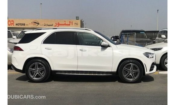 Buy Import Mercedes-Benz GLE White Car in Import - Dubai in Dushanbe Buy Import Mercedes-Benz GLE White Car in Import - Dubai in Dushanbe