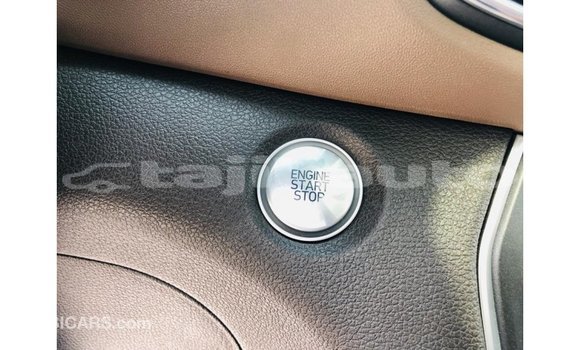 Buy Import Hyundai Santa Fe Green Car in Import - Dubai in Dushanbe Buy Import Hyundai Santa Fe Green Car in Import - Dubai in Dushanbe