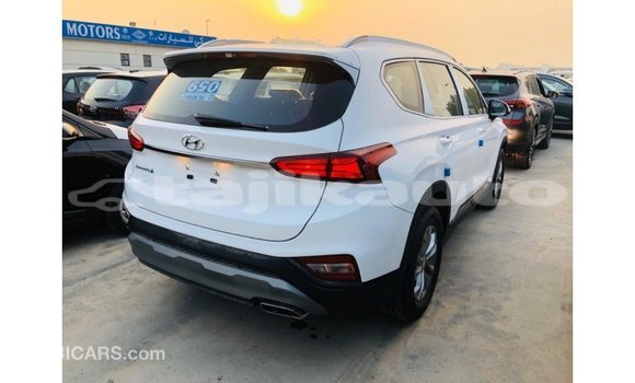 Buy Import Hyundai Santa Fe White Car in Import - Dubai in Dushanbe Buy Import Hyundai Santa Fe White Car in Import - Dubai in Dushanbe