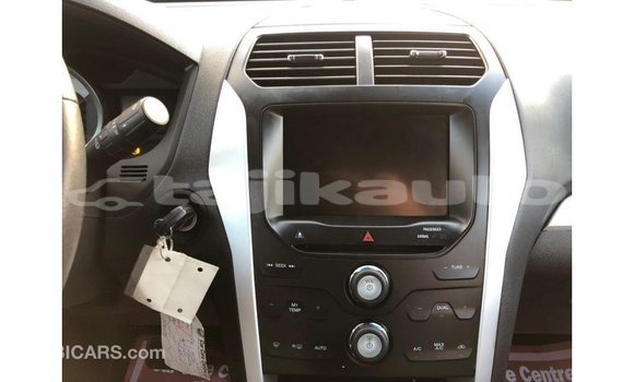 Buy Import Ford Explorer Blue Car in Import - Dubai in Dushanbe Buy Import Ford Explorer Blue Car in Import - Dubai in Dushanbe
