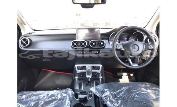 Buy Import Mercedes-Benz 250 Black Car in Import - Dubai in Dushanbe Buy Import Mercedes-Benz 250 Black Car in Import - Dubai in Dushanbe