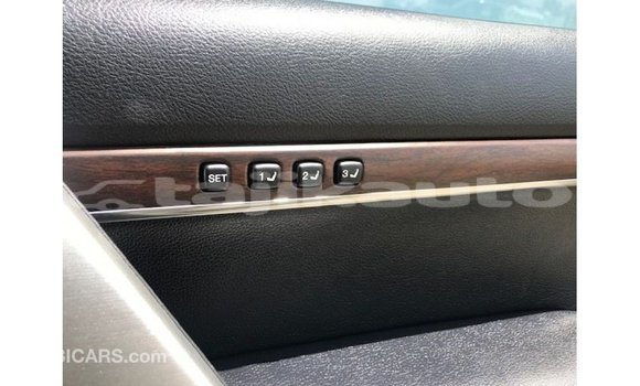 Buy Import Toyota Land Cruiser White Car in Import - Dubai in Dushanbe Buy Import Toyota Land Cruiser White Car in Import - Dubai in Dushanbe