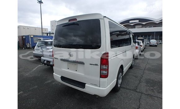 Buy Import Toyota Hiace White Car in Import - Dubai in Dushanbe Buy Import Toyota Hiace White Car in Import - Dubai in Dushanbe