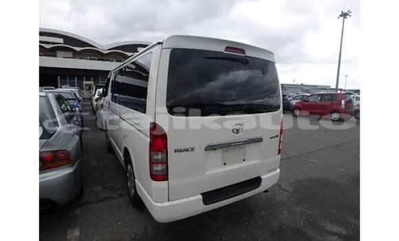 Buy Import Toyota Hiace White Car in Import - Dubai in Dushanbe Buy Import Toyota Hiace White Car in Import - Dubai in Dushanbe