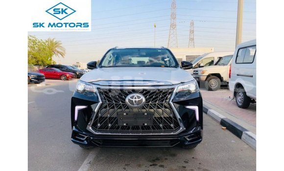Buy Import Toyota Fortuner Black Car in Import - Dubai in Dushanbe