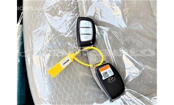 Buy Import Hyundai Elantra White Car in Import - Dubai in Dushanbe Buy Import Hyundai Elantra White Car in Import - Dubai in Dushanbe