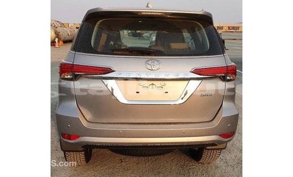 Buy Import Toyota Fortuner Other Car in Import - Dubai in Dushanbe Buy Import Toyota Fortuner Other Car in Import - Dubai in Dushanbe
