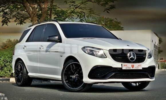 Buy Import Mercedes-Benz GLE White Car in Import - Dubai in Dushanbe