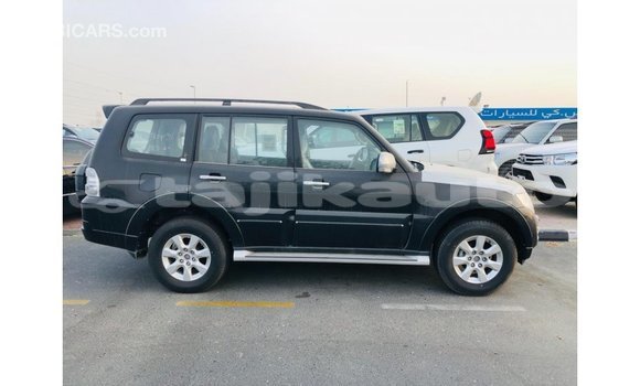 Buy Import Mitsubishi Pajero Black Car in Import - Dubai in Dushanbe Buy Import Mitsubishi Pajero Black Car in Import - Dubai in Dushanbe