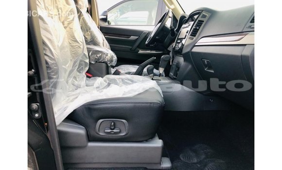 Buy Import Mitsubishi Pajero Black Car in Import - Dubai in Dushanbe Buy Import Mitsubishi Pajero Black Car in Import - Dubai in Dushanbe