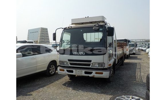 Buy Import Isuzu Rodeo White Car in Import - Dubai in Dushanbe Buy Import Isuzu Rodeo White Car in Import - Dubai in Dushanbe