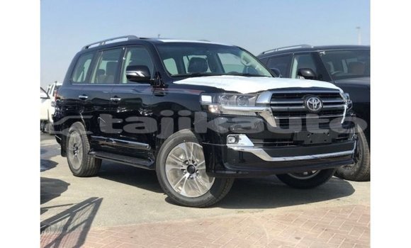Buy Import Toyota Land Cruiser Black Car in Import - Dubai in Dushanbe