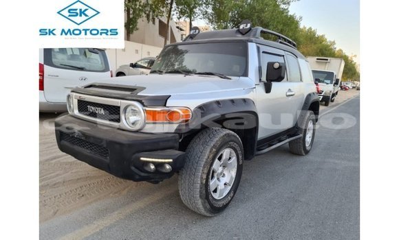 Buy Import Toyota FJ Cruiser Other Car in Import - Dubai in Dushanbe