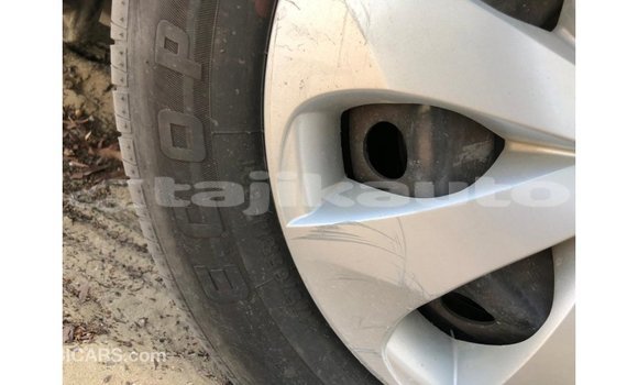 Buy Import Toyota Yaris White Car in Import - Dubai in Dushanbe Buy Import Toyota Yaris White Car in Import - Dubai in Dushanbe