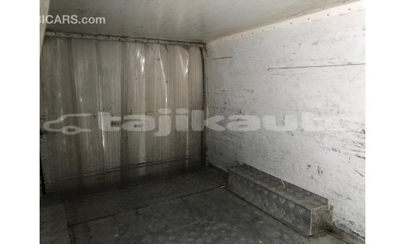 Buy Import Toyota Hiace White Car in Import - Dubai in Dushanbe Buy Import Toyota Hiace White Car in Import - Dubai in Dushanbe