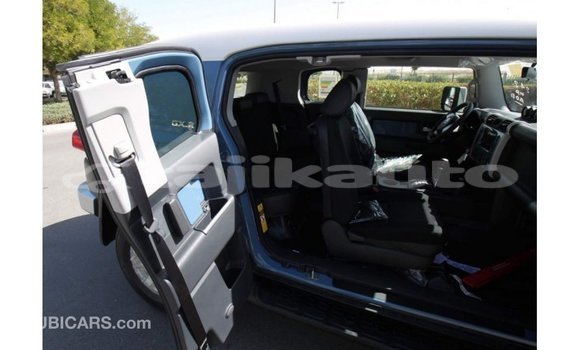Buy Import Toyota FJ Cruiser Blue Car in Import - Dubai in Dushanbe Buy Import Toyota FJ Cruiser Blue Car in Import - Dubai in Dushanbe