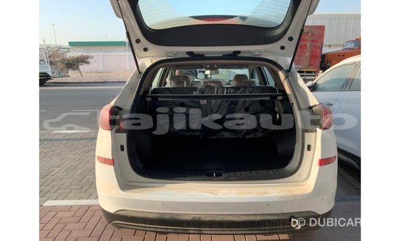 Buy Import Hyundai Tucson White Car in Import - Dubai in Dushanbe Buy Import Hyundai Tucson White Car in Import - Dubai in Dushanbe