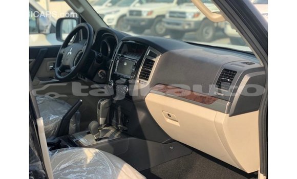 Buy Import Mitsubishi Pajero Black Car in Import - Dubai in Dushanbe Buy Import Mitsubishi Pajero Black Car in Import - Dubai in Dushanbe