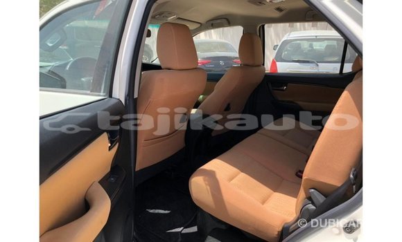 Buy Import Toyota Fortuner White Car in Import - Dubai in Dushanbe Buy Import Toyota Fortuner White Car in Import - Dubai in Dushanbe