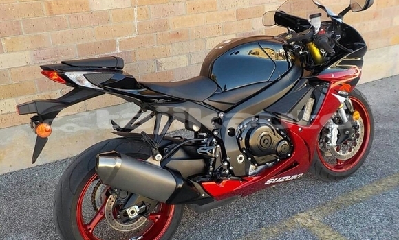 Buy New Suzuki GSX–R Red Bike in Adrasmon in Sughd Buy New Suzuki GSX–R Red Bike in Adrasmon in Sughd