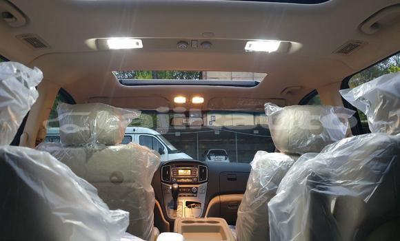 Buy New Hyundai Starex (H-1) White Car in Khujand in Sughd Buy New Hyundai Starex (H-1) White Car in Khujand in Sughd