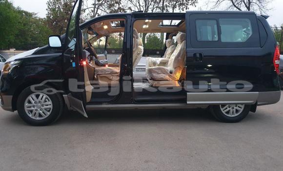 Buy New Hyundai Starex (H-1) White Car in Khujand in Sughd Buy New Hyundai Starex (H-1) White Car in Khujand in Sughd