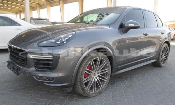 Buy Used Porsche Cayenne Silver Car in Dangara in Khatlon