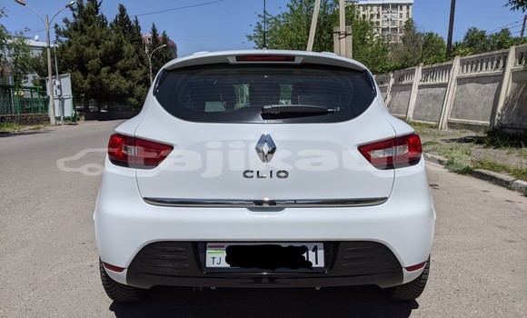 Buy Used Renault Clio White Car in Dushanbe in Dushanbe Buy Used Renault Clio White Car in Dushanbe in Dushanbe