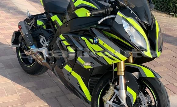 Buy Used BMW S 1000 Green Bike in Farkhor in Khatlon