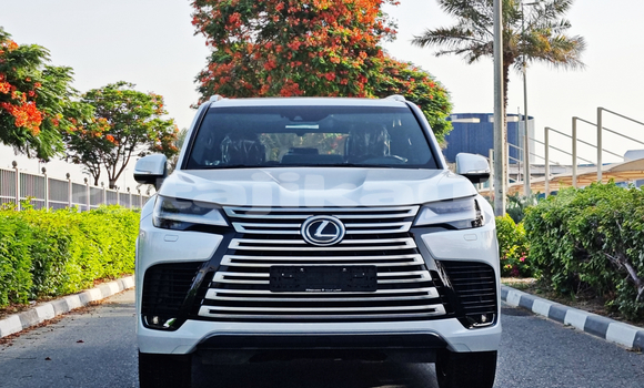 Buy New Lexus LX White Car in Import - Dubai in Dushanbe Buy New Lexus LX White Car in Import - Dubai in Dushanbe