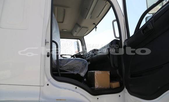 Buy New Hino GH White Truck in Import - Dubai in Dushanbe Buy New Hino GH White Truck in Import - Dubai in Dushanbe