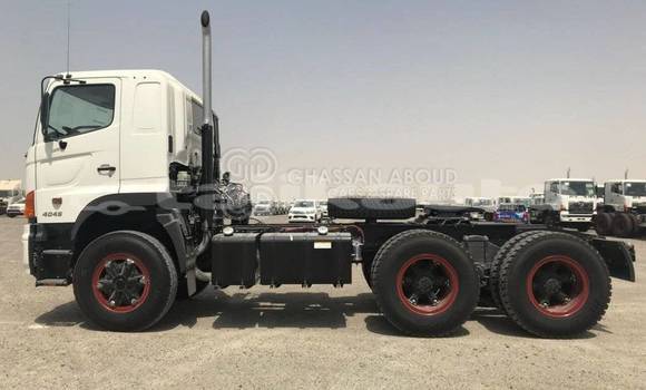 Buy New Hino SV White Truck in Import - Dubai in Dushanbe Buy New Hino SV White Truck in Import - Dubai in Dushanbe