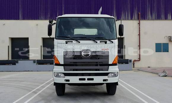 Buy New Hino SV White Truck in Import - Dubai in Dushanbe Buy New Hino SV White Truck in Import - Dubai in Dushanbe