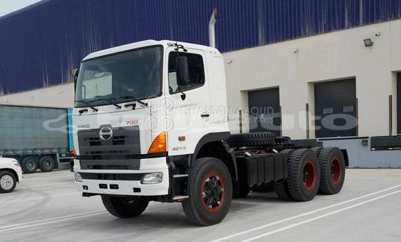 Buy New Hino SV White Truck in Import - Dubai in Dushanbe Buy New Hino SV White Truck in Import - Dubai in Dushanbe