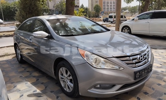 Buy Used Hyundai Santa Fe Other Car in Dushanbe in Dushanbe Buy Used Hyundai Santa Fe Other Car in Dushanbe in Dushanbe