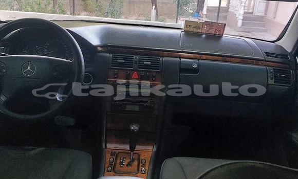 Buy Used Mercedes-Benz 230 Other Car in Dushanbe in Dushanbe Buy Used Mercedes-Benz 230 Other Car in Dushanbe in Dushanbe