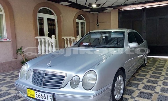 Buy Used Mercedes-Benz 230 Other Car in Dushanbe in Dushanbe Buy Used Mercedes-Benz 230 Other Car in Dushanbe in Dushanbe