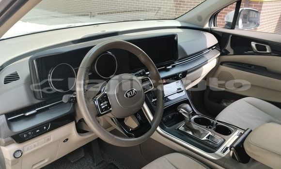 Buy Used Kia Sorento White Car in Dushanbe in Dushanbe Buy Used Kia Sorento White Car in Dushanbe in Dushanbe