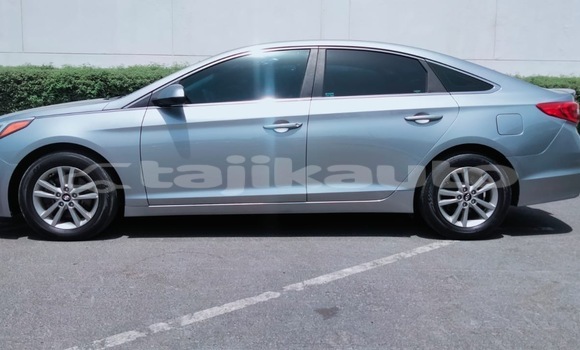 Buy Import Hyundai Sonata Silver Car in Import - Dubai in Dushanbe Buy Import Hyundai Sonata Silver Car in Import - Dubai in Dushanbe