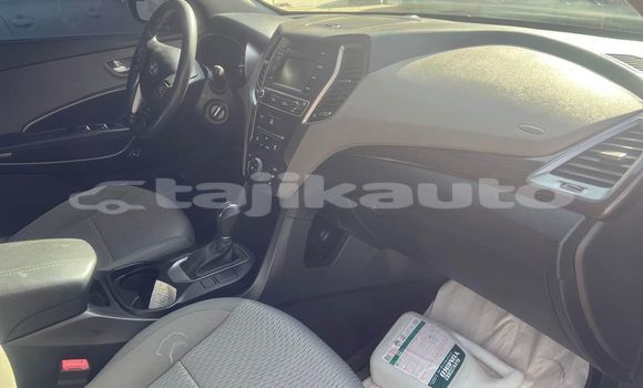 Buy Used Hyundai Santa Fe Other Car in Dushanbe in Dushanbe Buy Used Hyundai Santa Fe Other Car in Dushanbe in Dushanbe