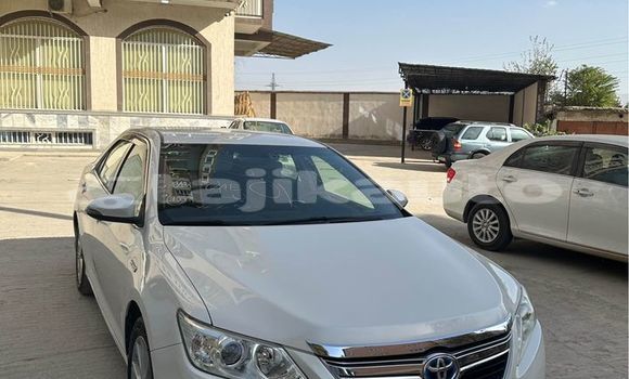 Buy Used Toyota Camry White Car in Dushanbe in Dushanbe Buy Used Toyota Camry White Car in Dushanbe in Dushanbe