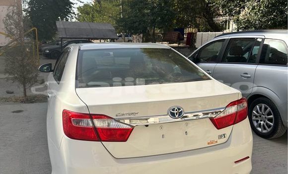 Buy Used Toyota Camry White Car in Dushanbe in Dushanbe Buy Used Toyota Camry White Car in Dushanbe in Dushanbe