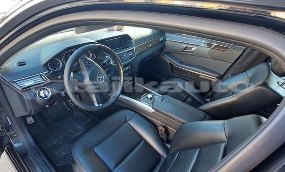 Buy Used Mercedes-Benz 190 (W201) Black Car in Chorku in Sughd Buy Used Mercedes-Benz 190 (W201) Black Car in Chorku in Sughd