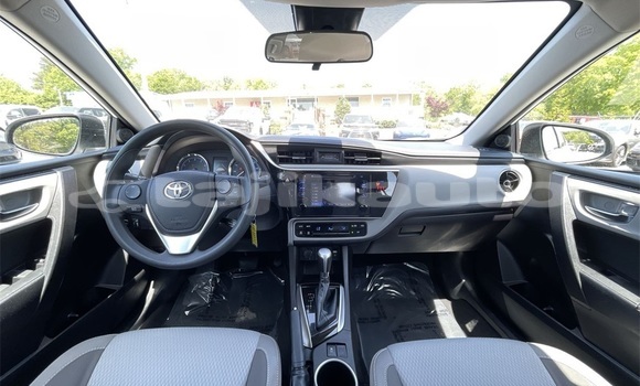 Buy Used Toyota Corolla White Car in Chorku in Sughd Buy Used Toyota Corolla White Car in Chorku in Sughd